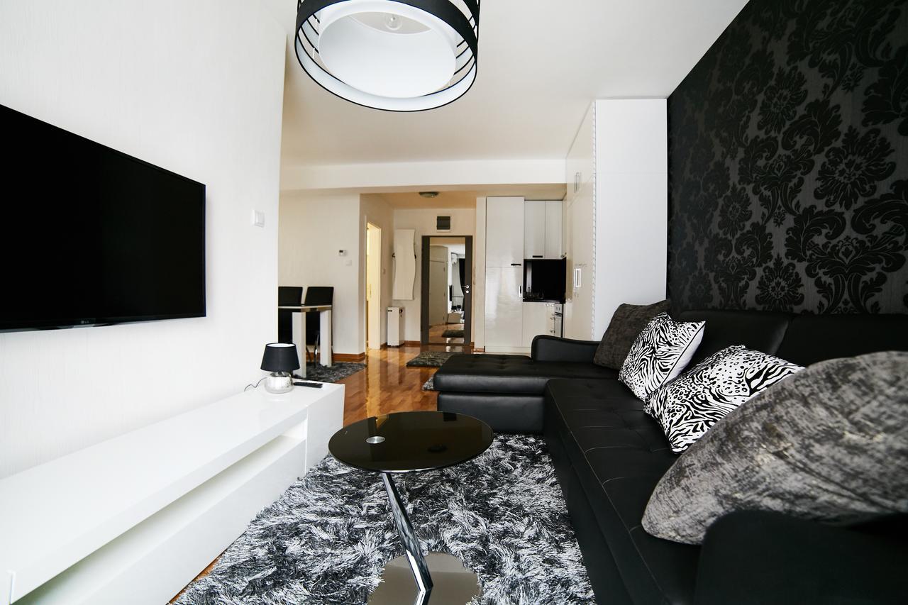 Lux Apartmani Beograd Buitenkant foto