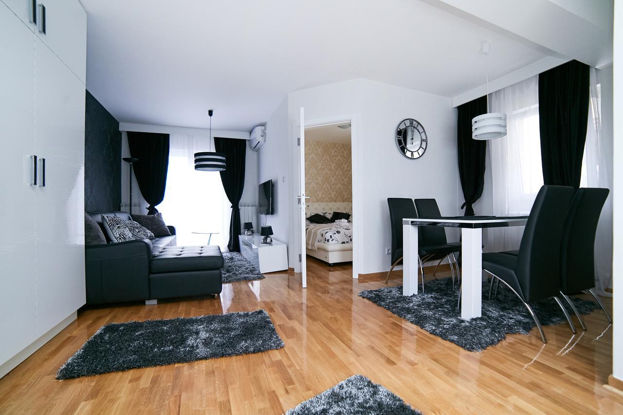 Lux Apartmani Beograd Buitenkant foto