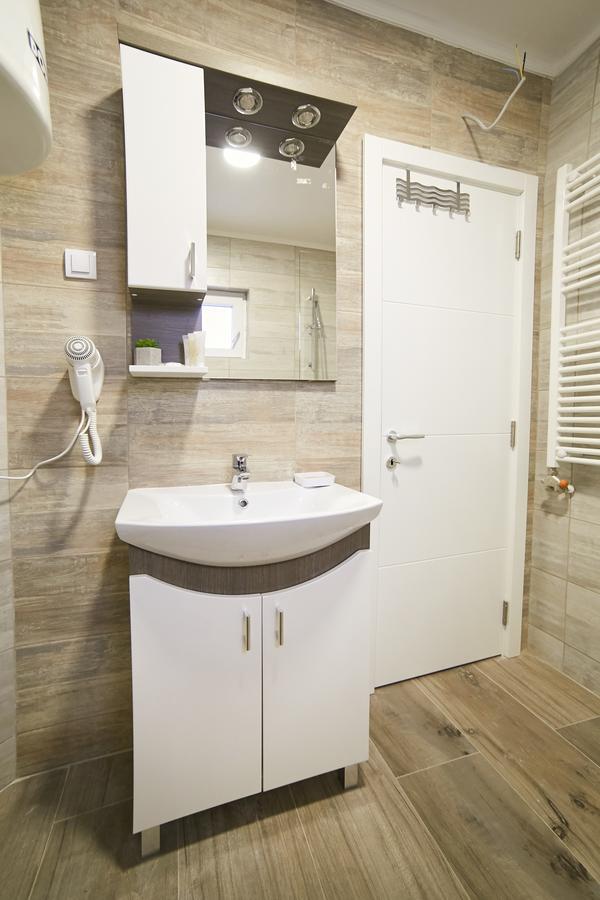 Lux Apartmani Beograd Buitenkant foto