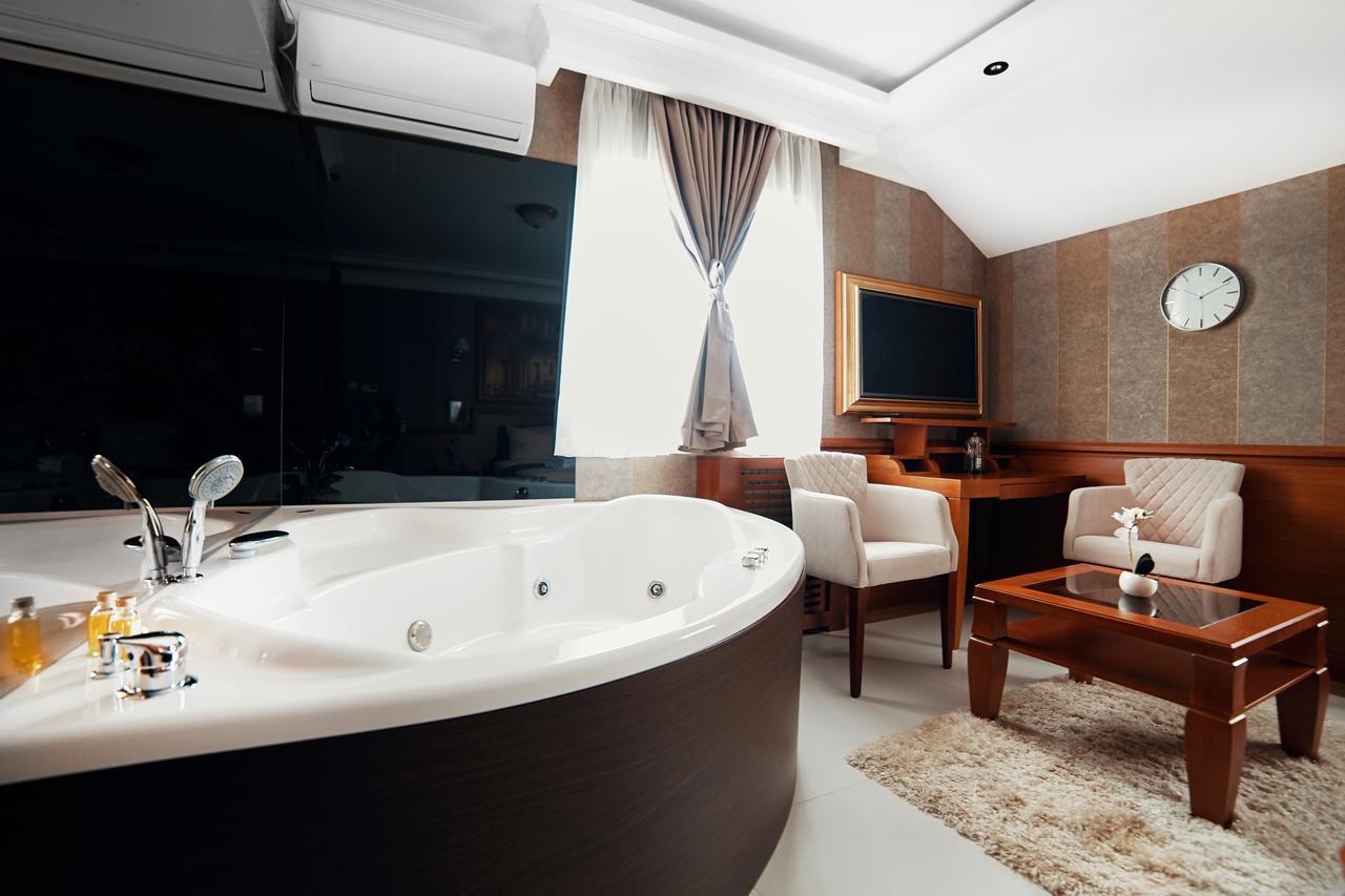 Lux Apartmani Beograd Buitenkant foto